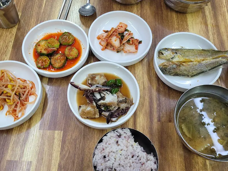 기본 반찬 세팅