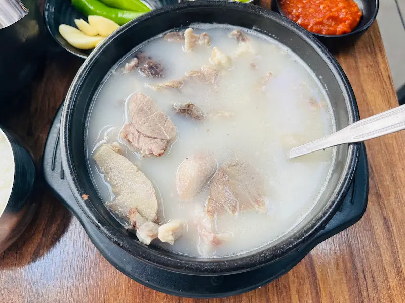 다진 양념 넣은 순대국
