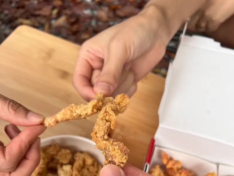 유일닭강정 닭껍질 튀김