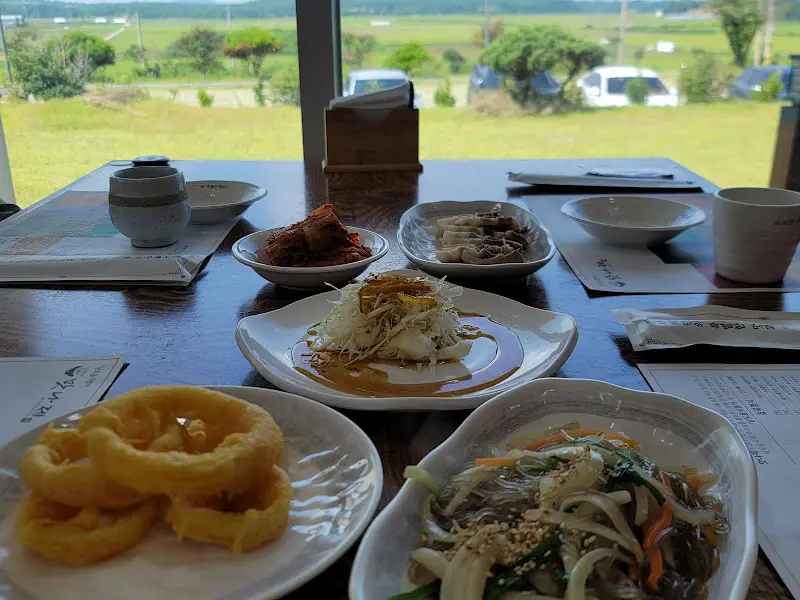 맛나제 창밖 풍경
