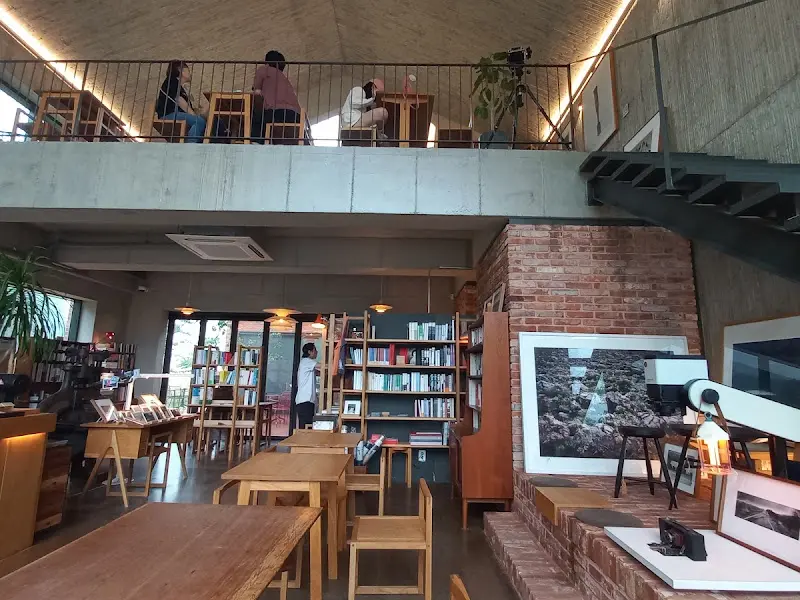 카페 내부의 모습