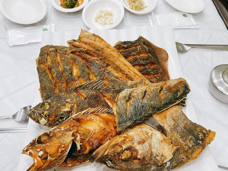 생선구이 한 상 차림