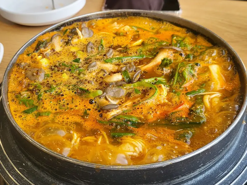 으랏차 어죽 끓는 모습