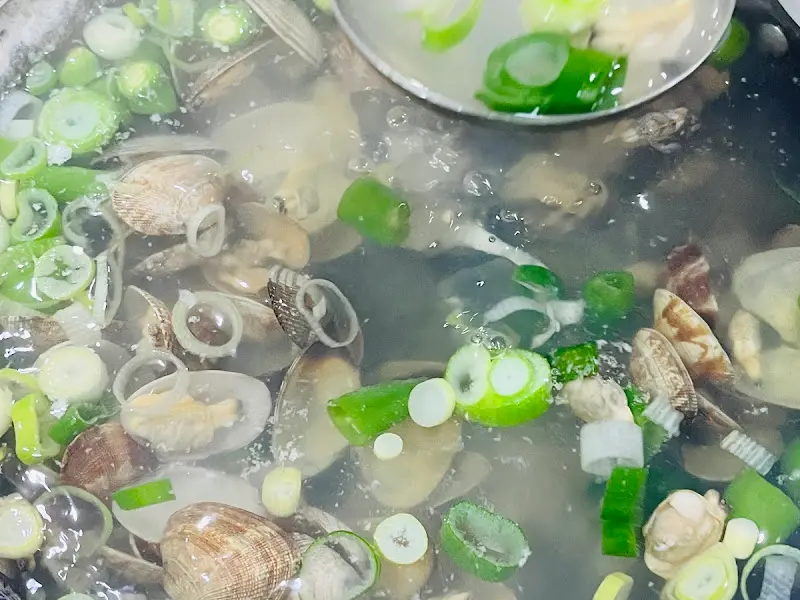 바지락 조개탕
