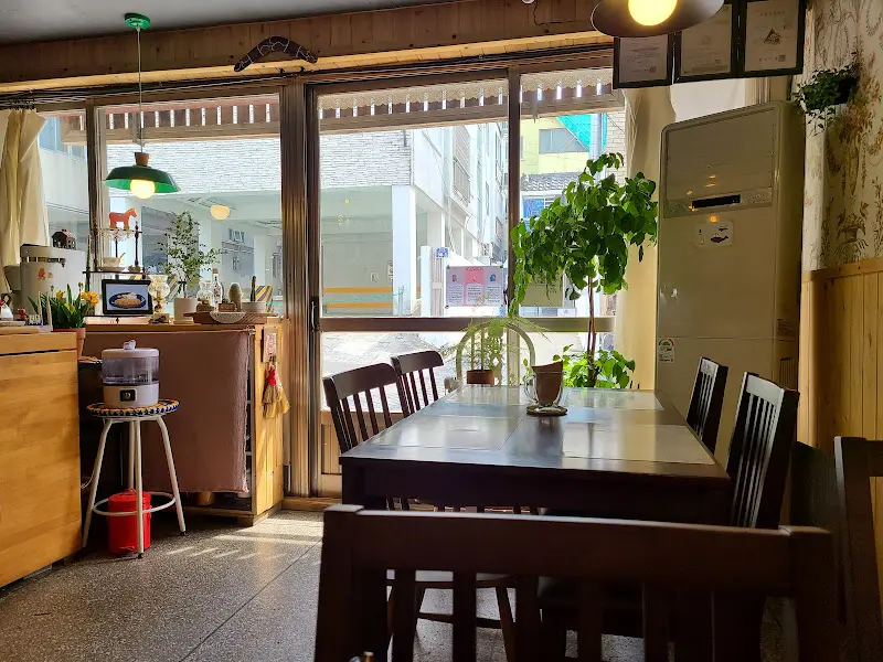 깔끔한 테이블 세팅