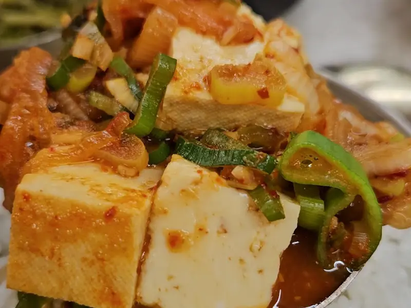 김치와 두부