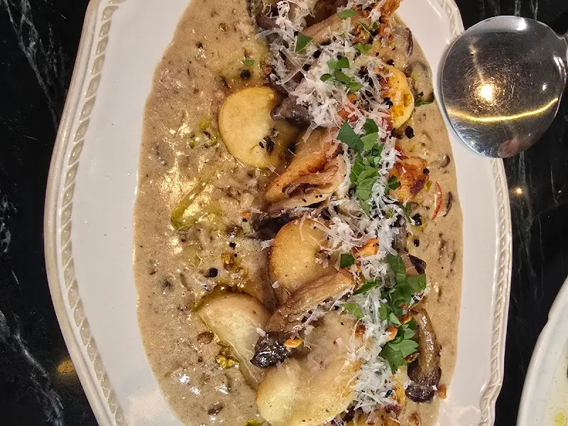 트러플크림파스타