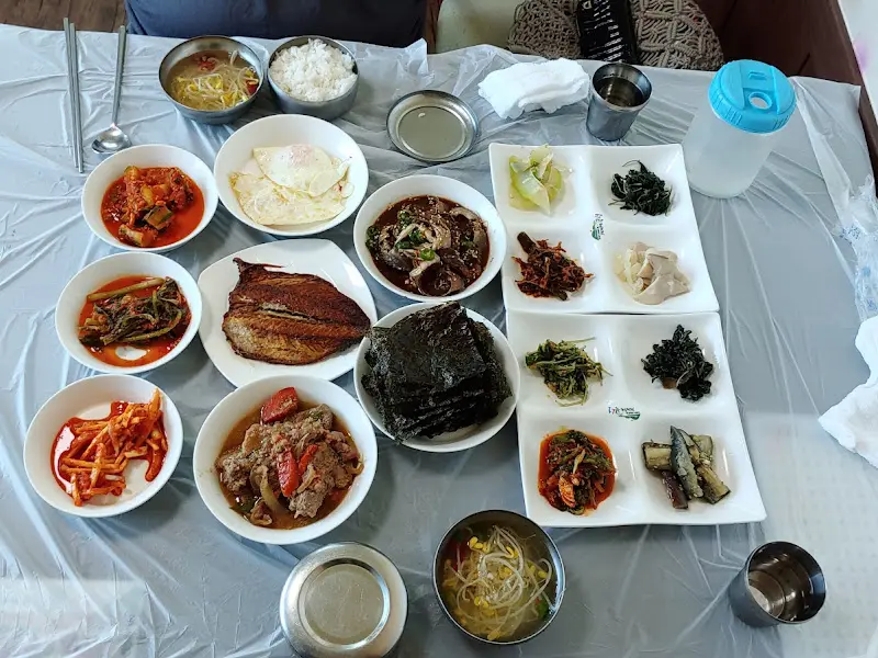 푸짐한 한 상 차림