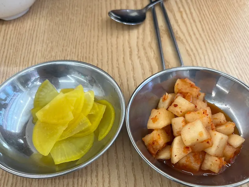 서가원국수 밑반찬