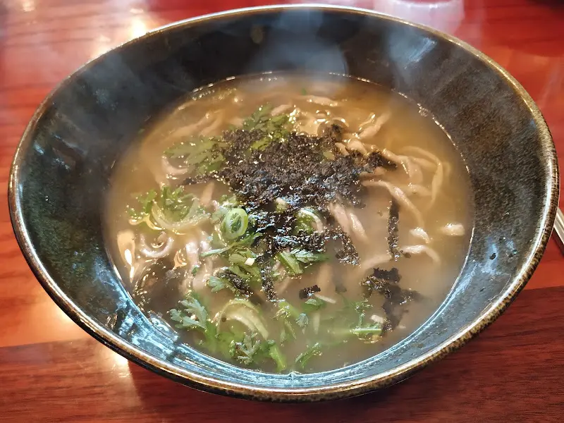 흑미 칼국수의 모습