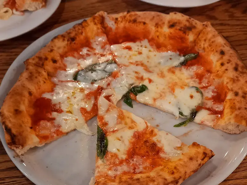 마르게리따 피자