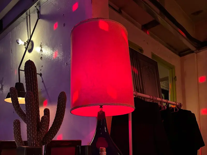 파브릭 내부 조명