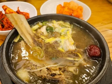 인천 청라에서 찾은 깊은 맛, 24시간 끓여낸 구수옥의 과학적인 탕 맛집 탐험기