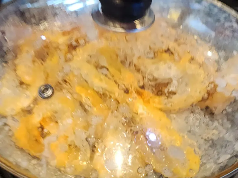 새우 굽는 모습