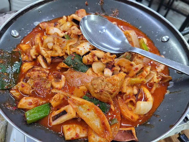 오징어제육볶음 확대