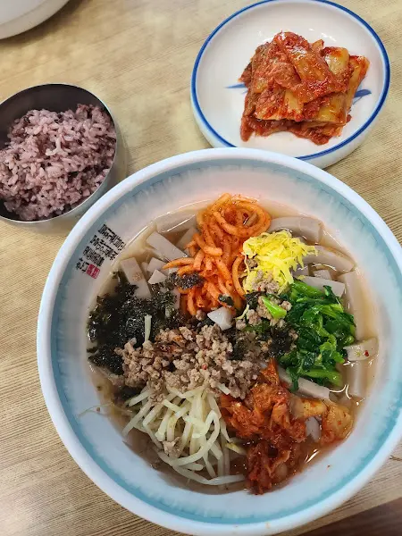 말보식당 묵사발 전체샷