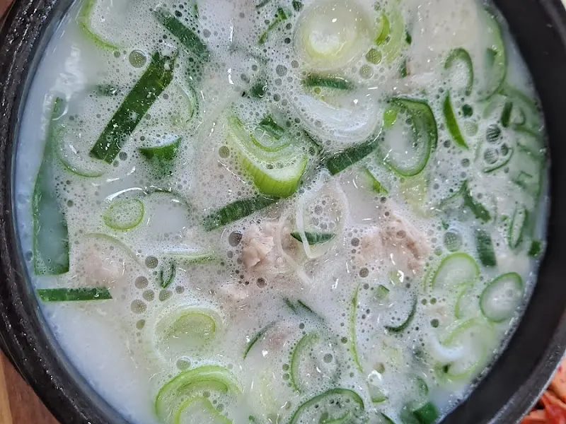 돼지국밥 클로즈업