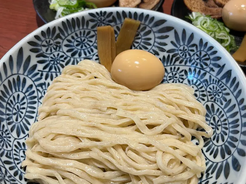 츠케멘의 면, 멘마, 계란