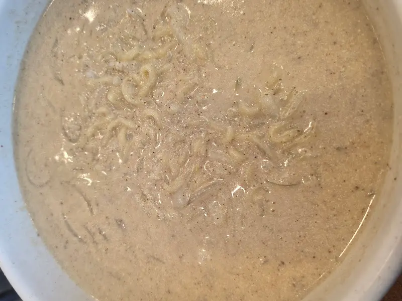 들깨칼국수의 클로즈업 샷