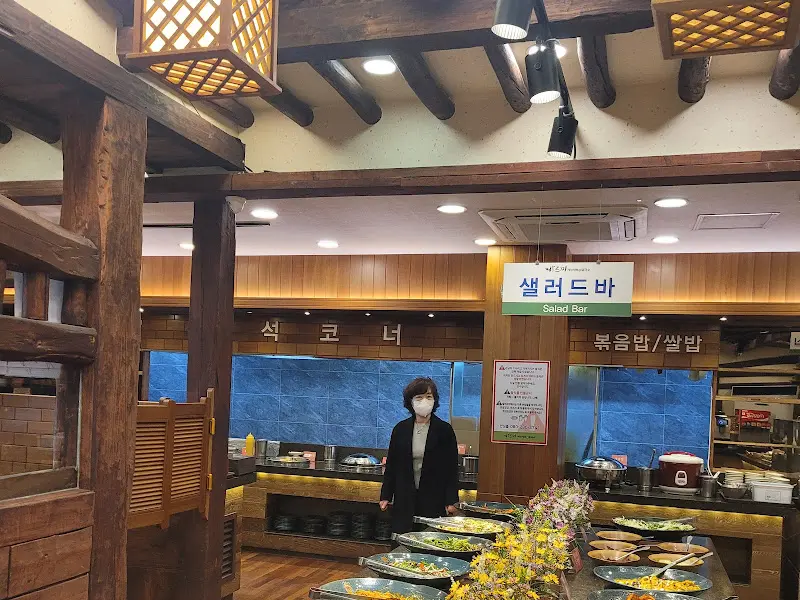 바르미샤브샤브 마산점 샐러드바 코너