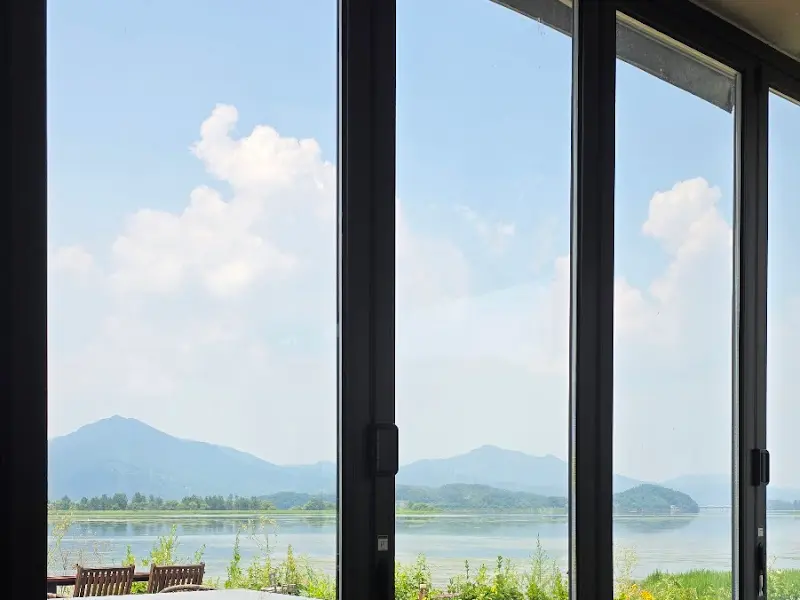 가람 레스토랑에서 바라본 팔당호