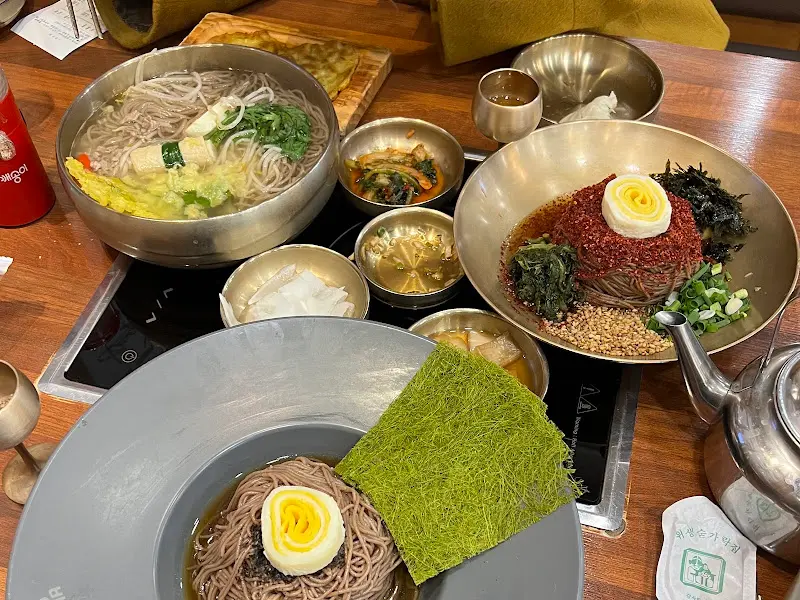 온메밀의 따뜻한 비주얼