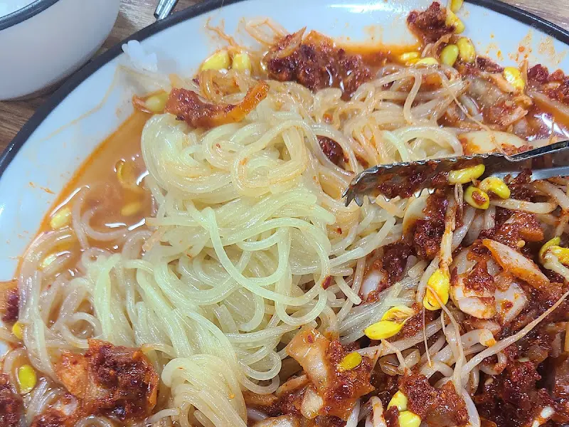 쫄면 사리 추가!