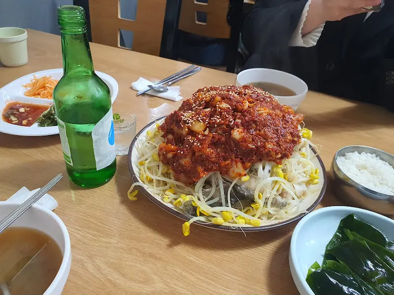 푸짐한 대구뽈찜 한상차림