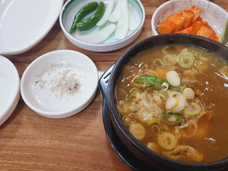 맛깔스러운 밑반찬