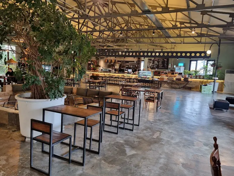 카페 버던트 내부