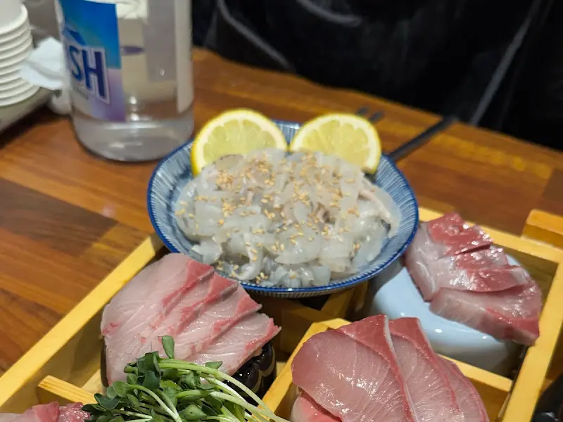 신선함이 가득한 도다리회