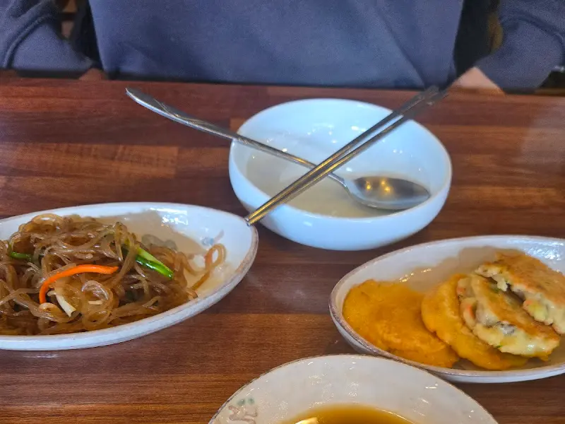 정갈한 밑반찬 클로즈업