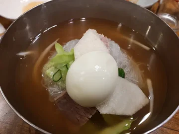 광화문 함흥냉면, 혼밥도 눈치 보이지 않는 함평면옥에서 맛보는 서울 맛집