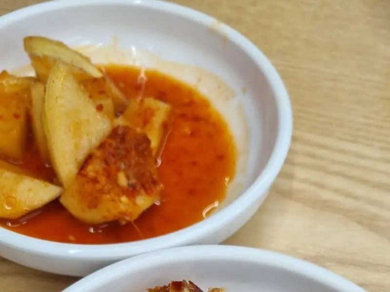 잘 익은 깍두기