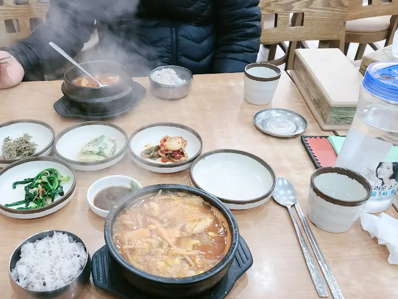 푸짐한 밥상 차림