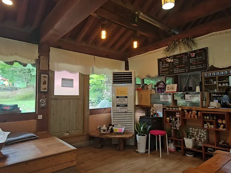 세심다원 내부 모습