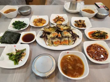 어르신 모시고 가기 좋은 용인 간장게장 맛집, “단골” 예약! 오늘도 혼밥 성공!