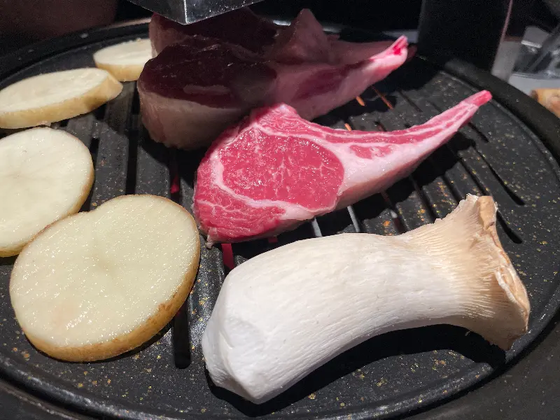 신선한 양갈비의 자태