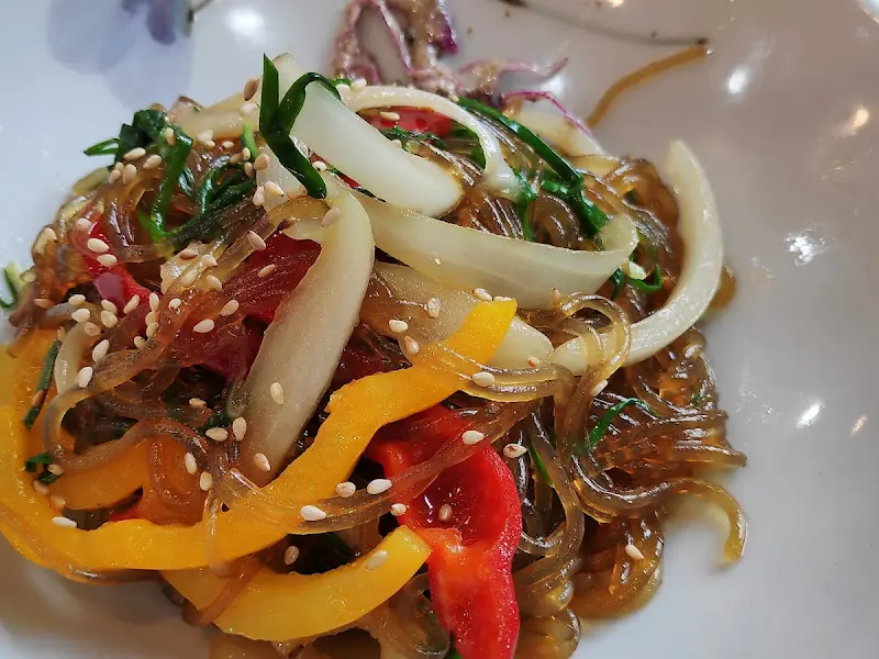 윤기가 좔좔 흐르는 잡채