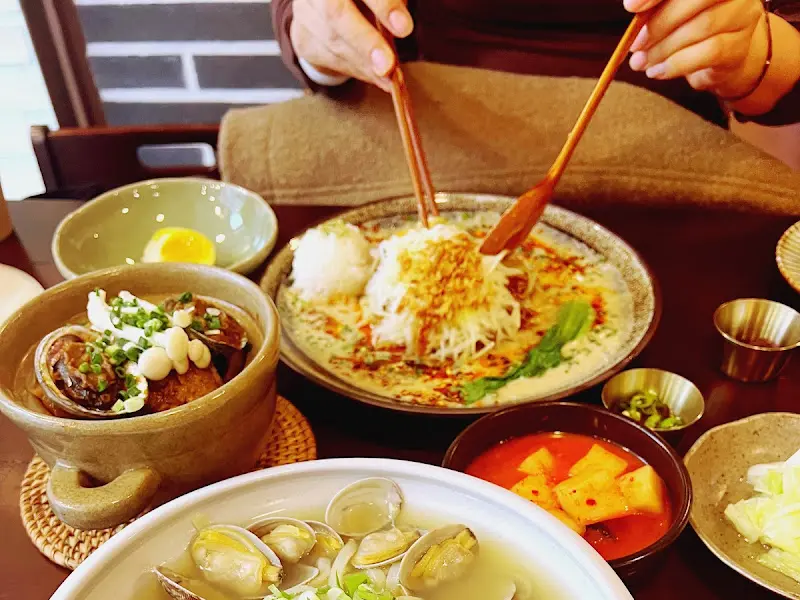 다채로운 메뉴 구성