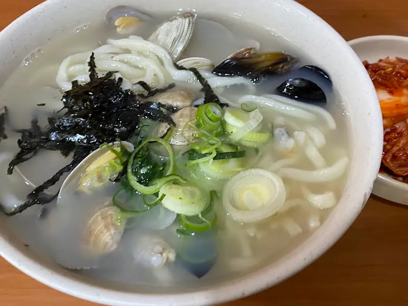 해물칼국수 클로즈업