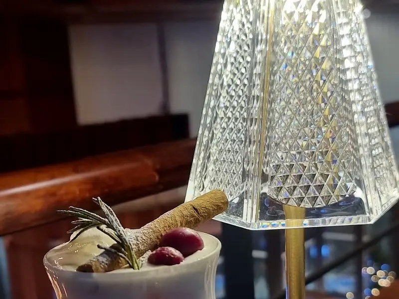 피스타치오 러스틱 블론디