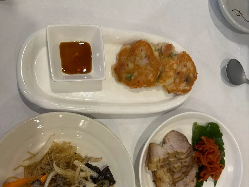 다양한 곁들임 메뉴