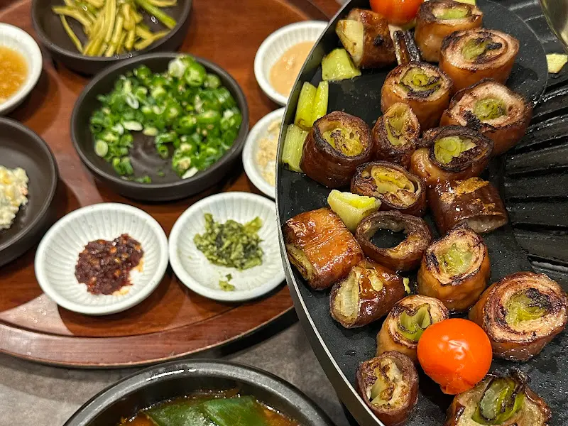 한상 가득 차려진 막창