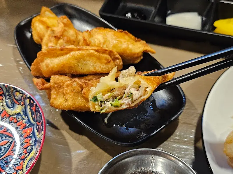 겉바속촉 군만두