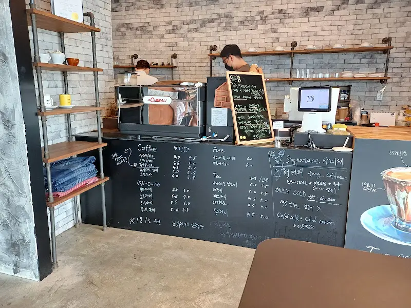 카페 내부 모습