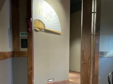 가야금 선율에 숙성된 서대문 갈비, 룸에서 즐기는 프라이빗한 충정로 맛집 탐험기