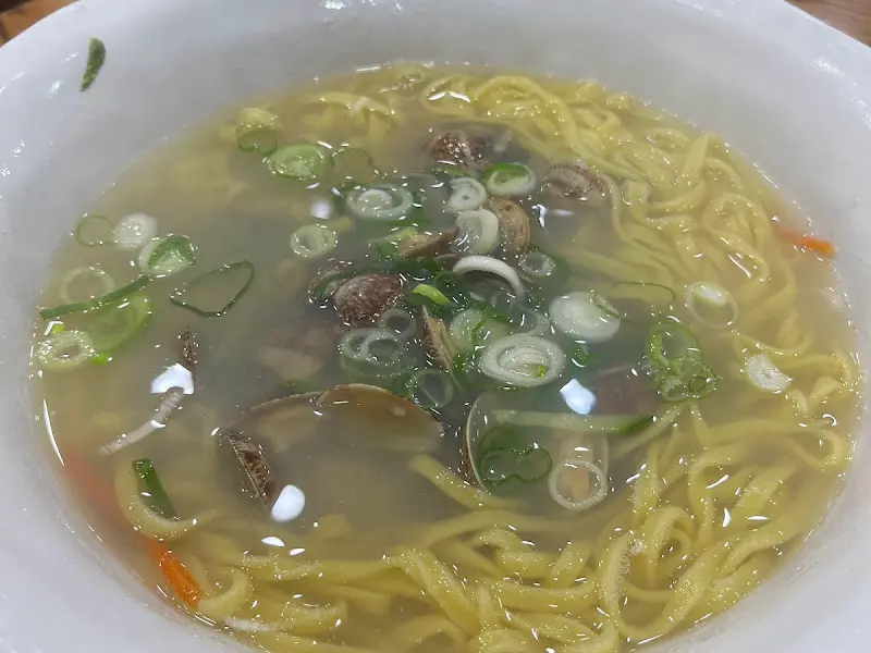푸짐한 바지락칼국수