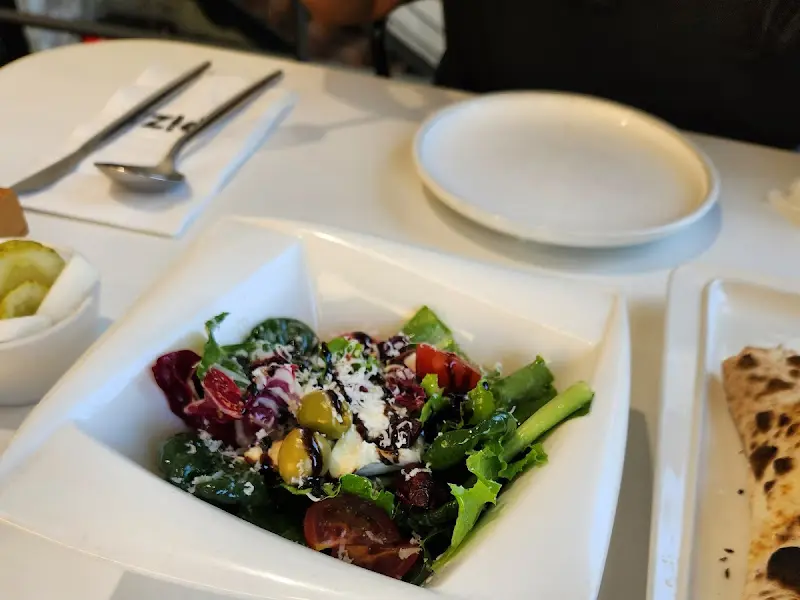 리코타 치즈 샐러드