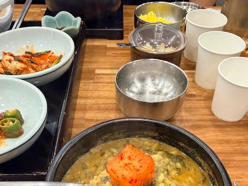 푸짐한 곁들임 반찬